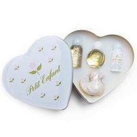 Petit Enfant Lata Corazon
